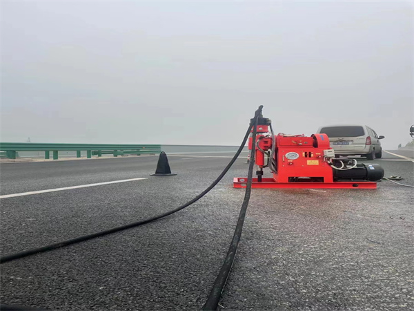 巴南马路路基路面开裂下沉注浆加固灌浆